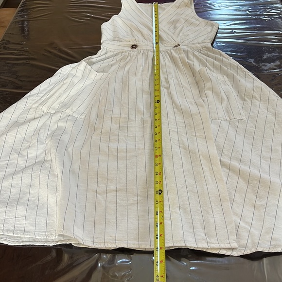 Mango sleeveless buttoned  wrap white with blue line dress , size US S - Picture 11 of 15